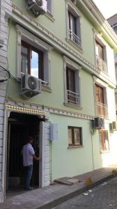 New Center Opens in Istanbul